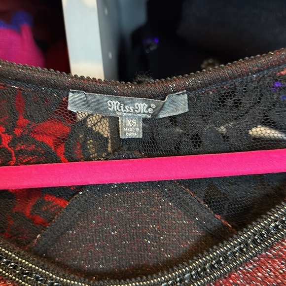 Miss Me maroon with metallic threads and black lace sweater size XS - Picture 2 of 4